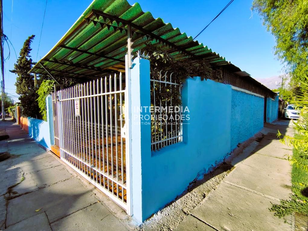 🏡 CASA EN VENTA EN LA FLORIDA – 4 DORMITORIOS Y AMPLIO TERRENO